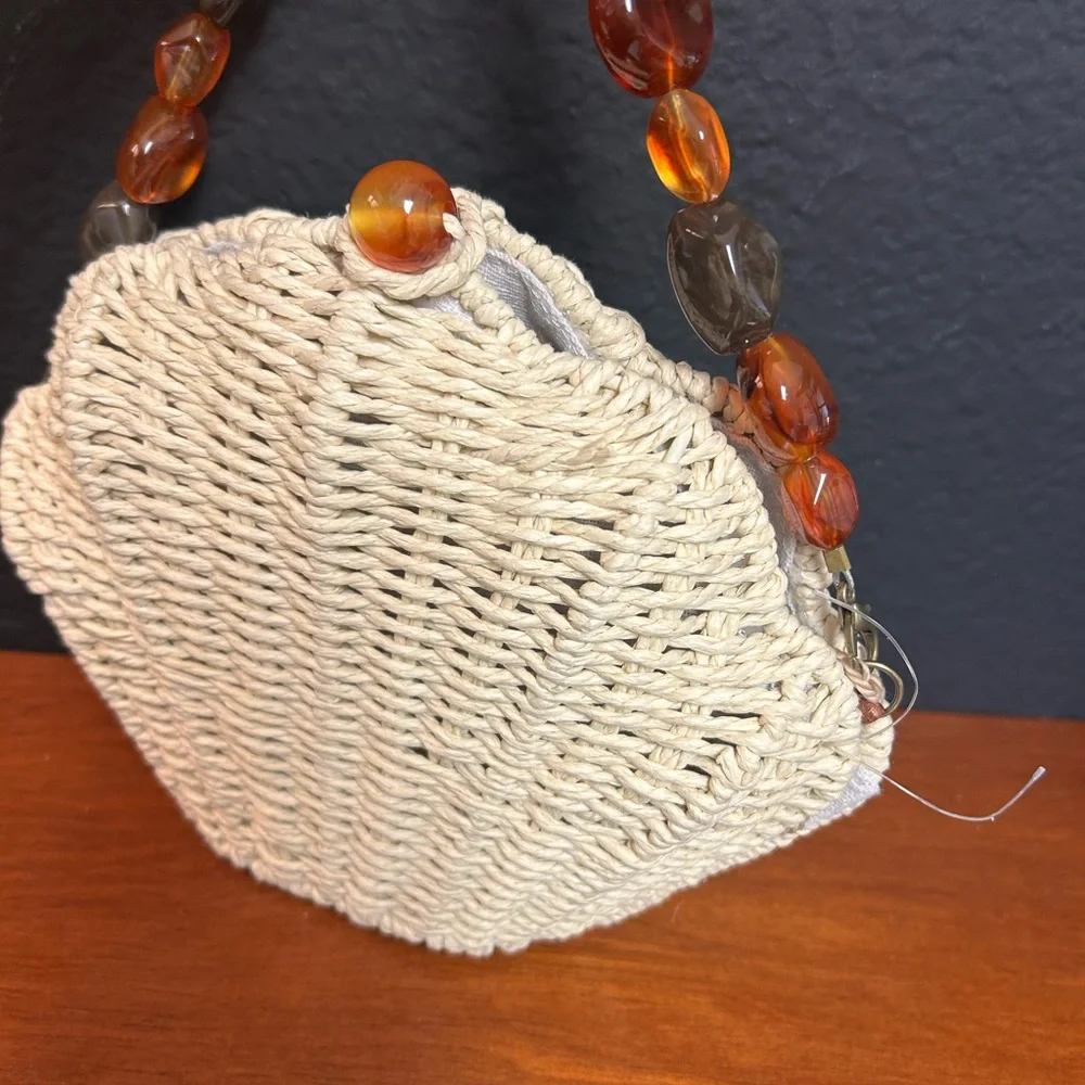 Sun ‘N’ Sand Woven Shell Handbag NWOT Cream-Colored Rattan faux tortoise beads - Picture 4 of 8